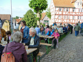 Johanniprozession mit Ehrenamtsfest (© Karl-Franz Thiede)